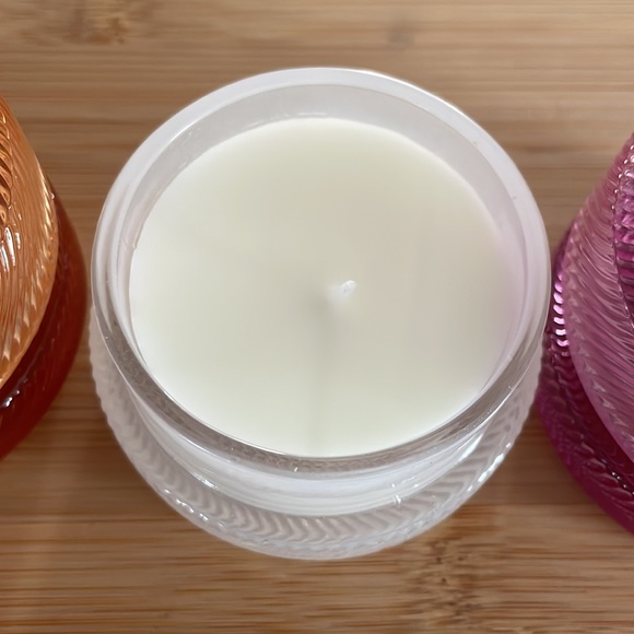 Huntington Home Macaron Candle Soy blend Tea Garden Salted Almond Raspberry Rose - Picture 5 of 13